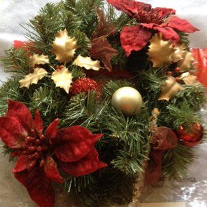 🎄Pier 1 Mini Holiday 12" Wreath Faux Greens Royal Poinsettia
